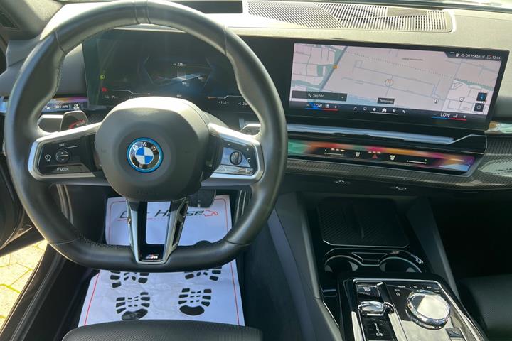 undefined BMW i5 fra 2024