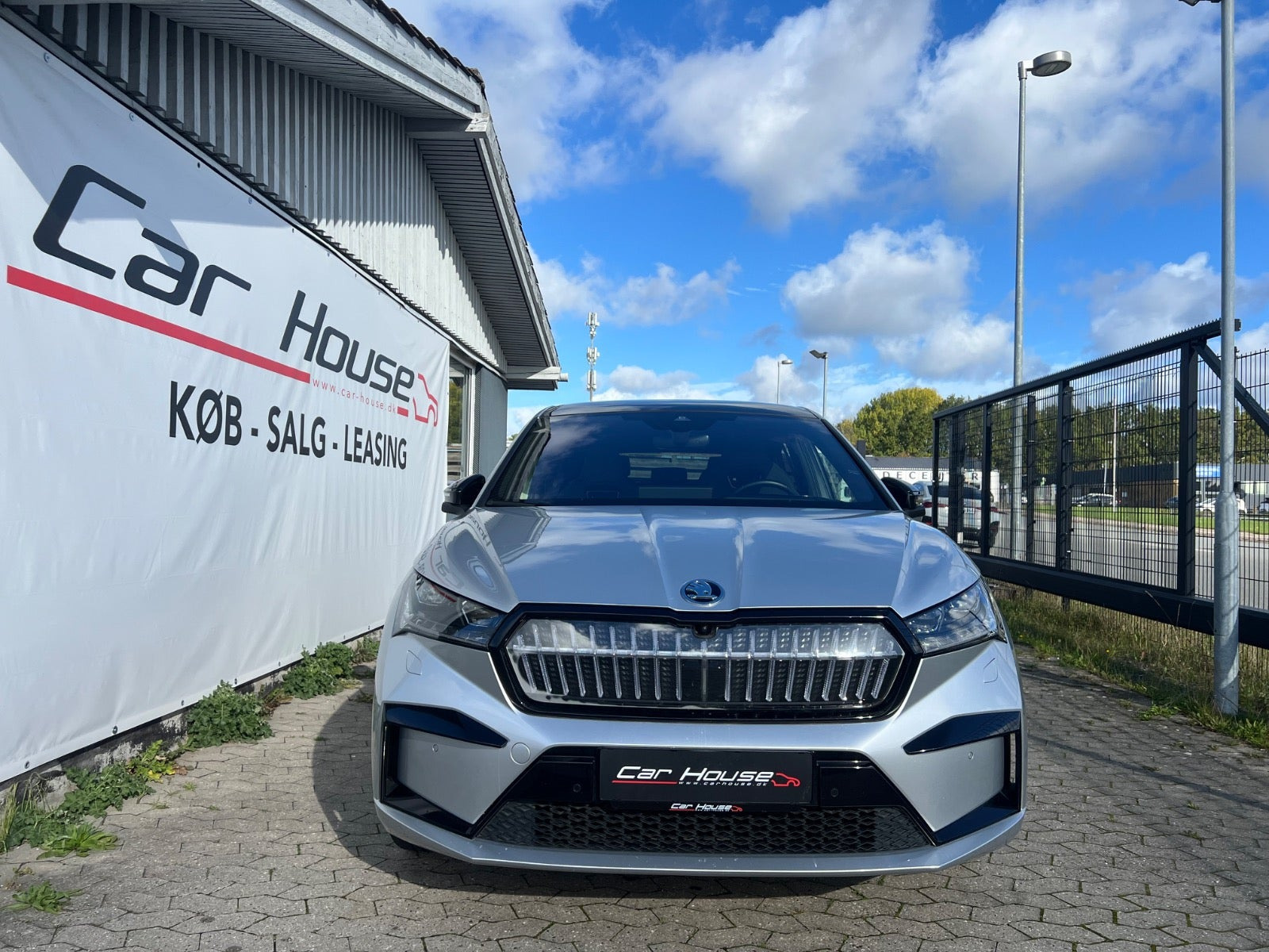 Sølv Skoda Enyaq fra 2024