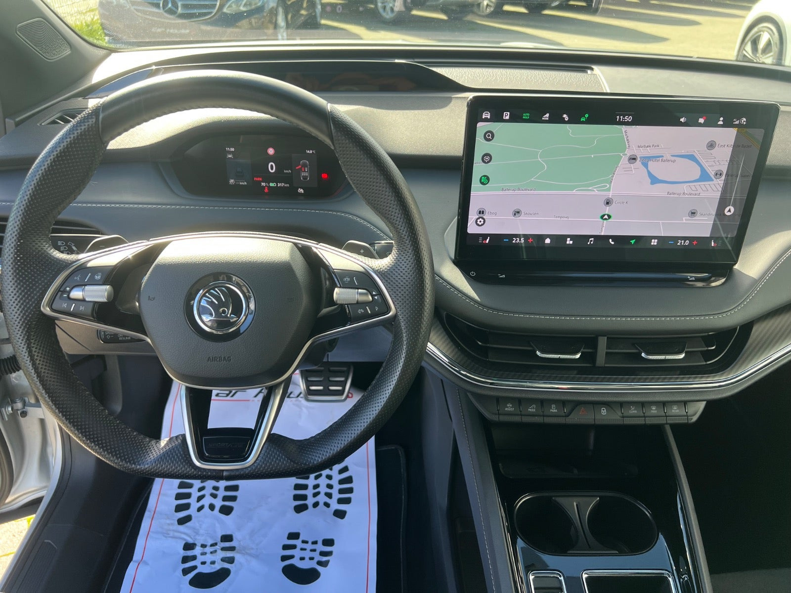 Sølv Skoda Enyaq fra 2024