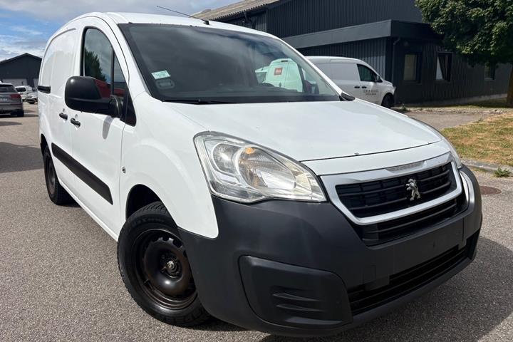 Hvid Peugeot Partner fra 2016