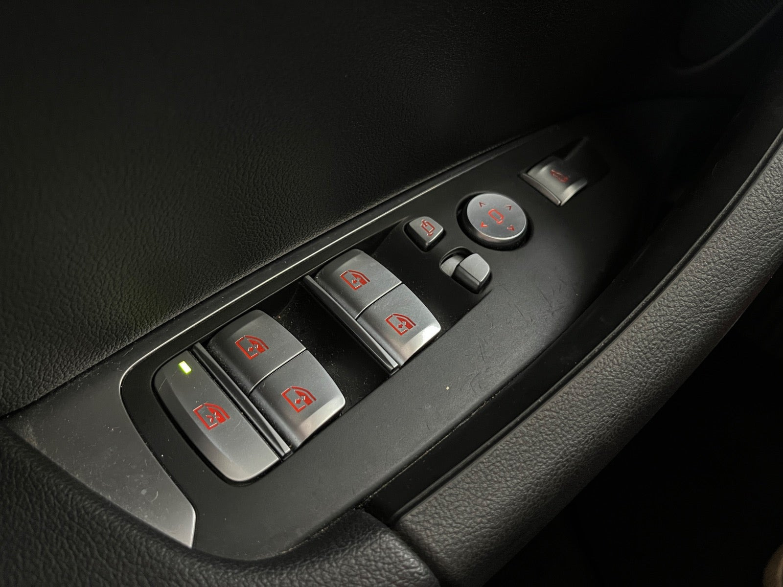 Hvid BMW iX3 fra 2021