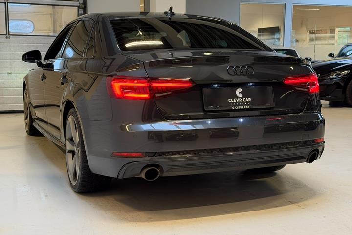 Grå Audi A4 fra 2018