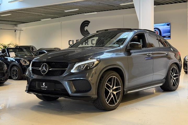Grå Mercedes GLE350 d fra 2015