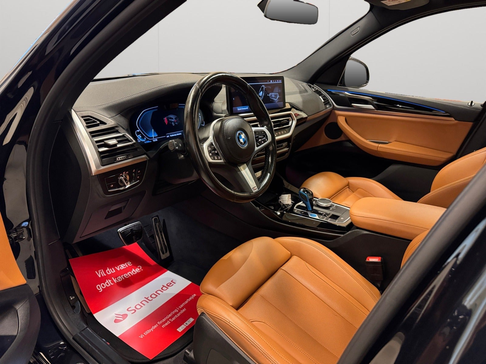Sort BMW iX3 fra 2023