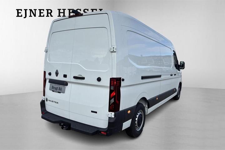 Hvid Renault Master V T35 fra 2025