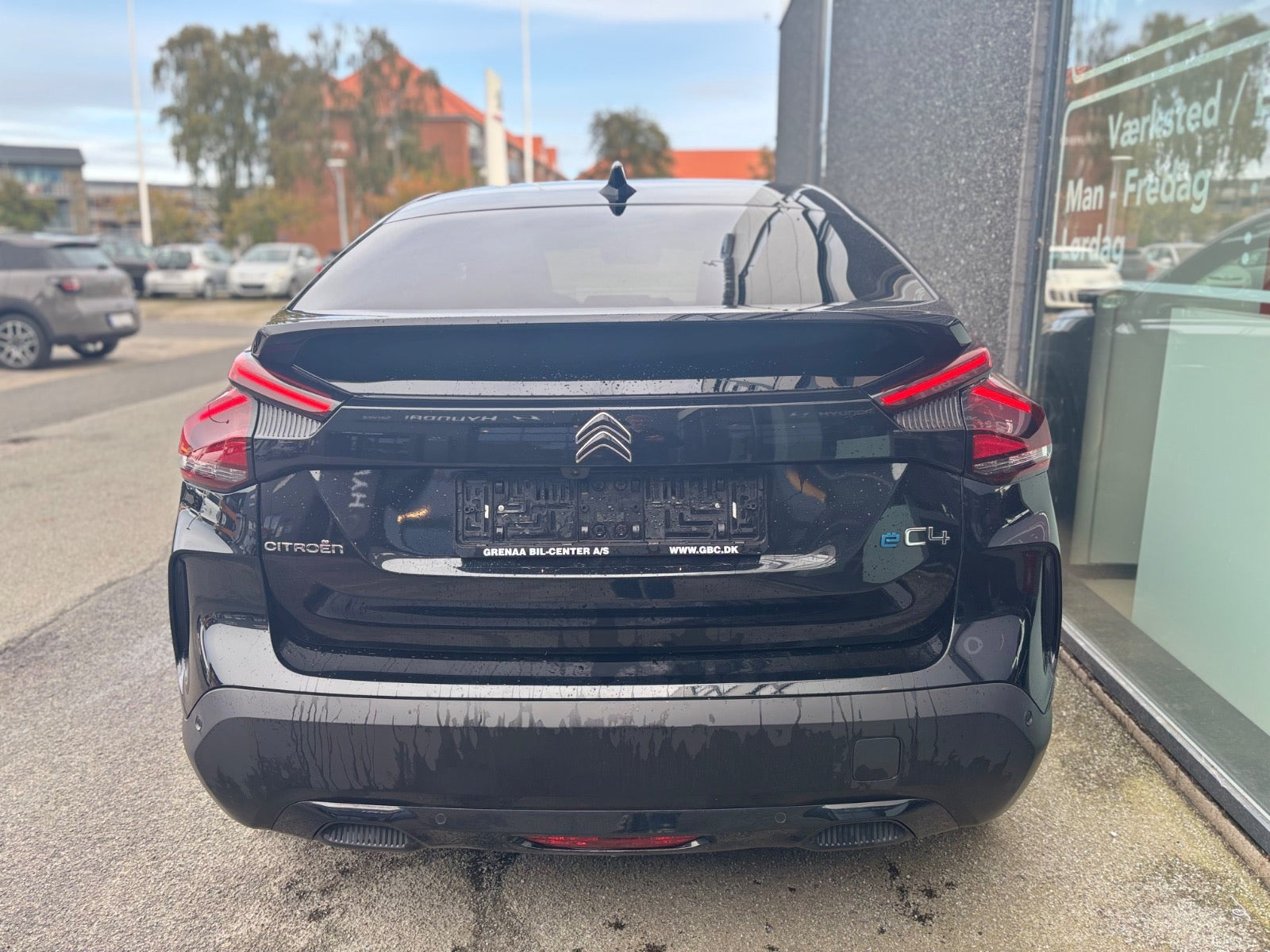 Sort Citroën ë-C4 fra 2023