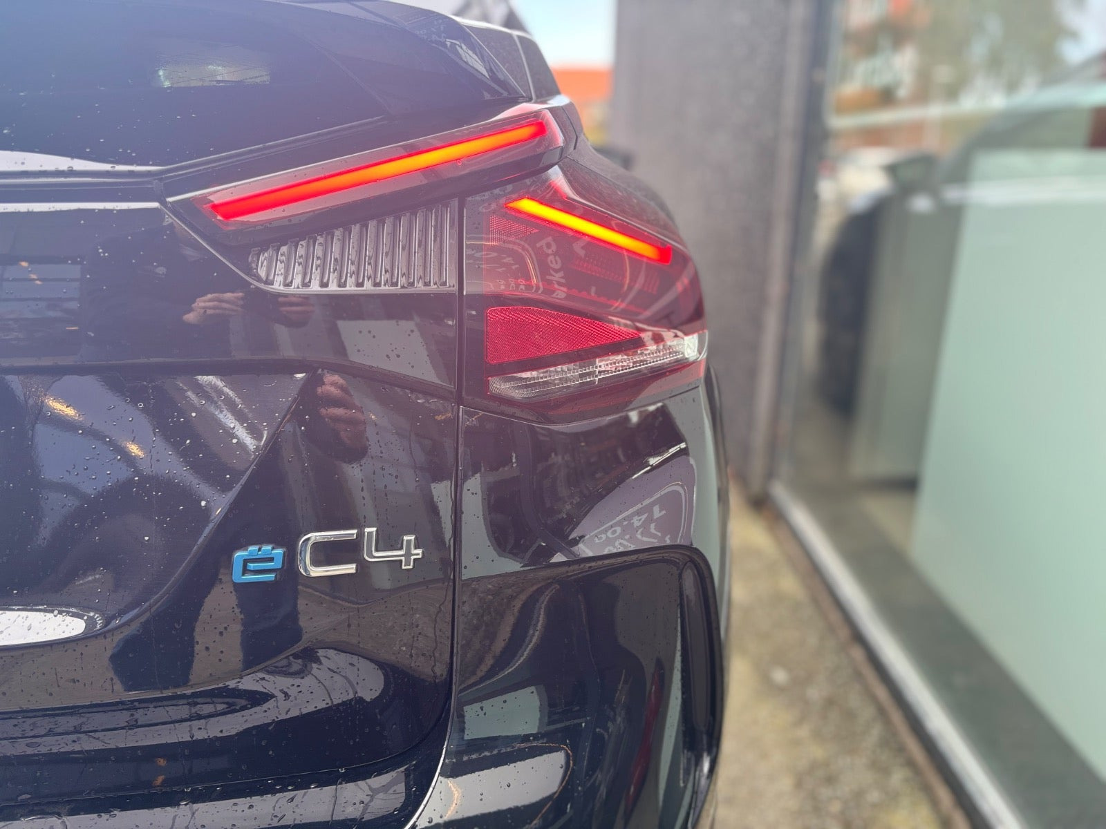 Sort Citroën ë-C4 fra 2023
