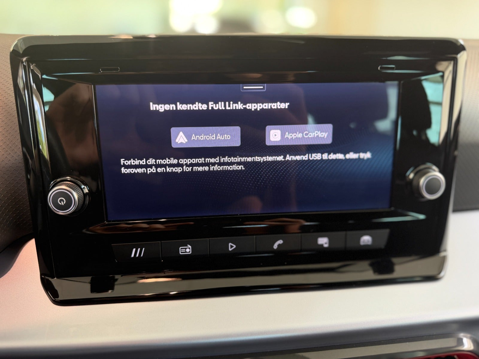Blå Seat Arona fra 2025