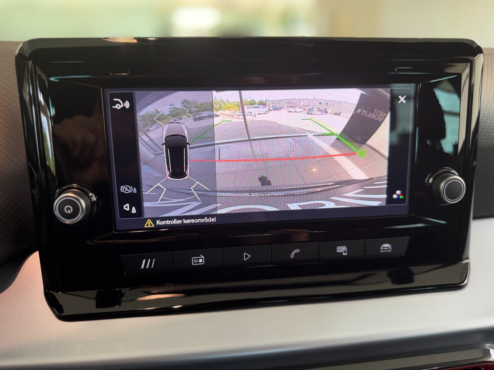 Blå Seat Arona fra 2025