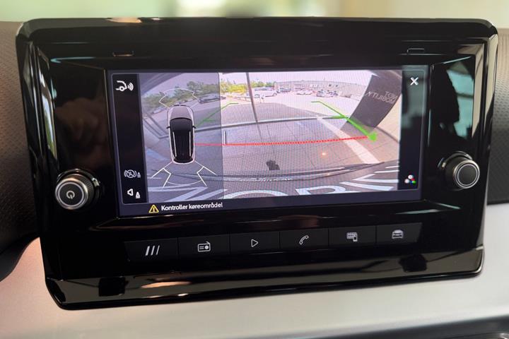 Blå Seat Arona fra 2025