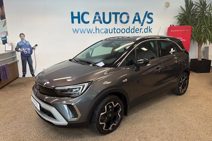 Grå Opel Crossland fra 2022