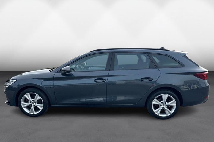 Grå Seat Leon fra 2021