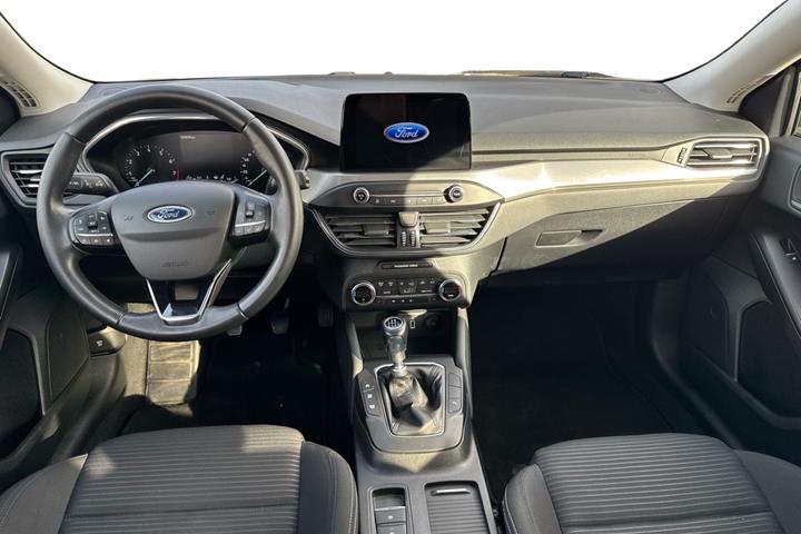 Blå Ford Focus fra 2021