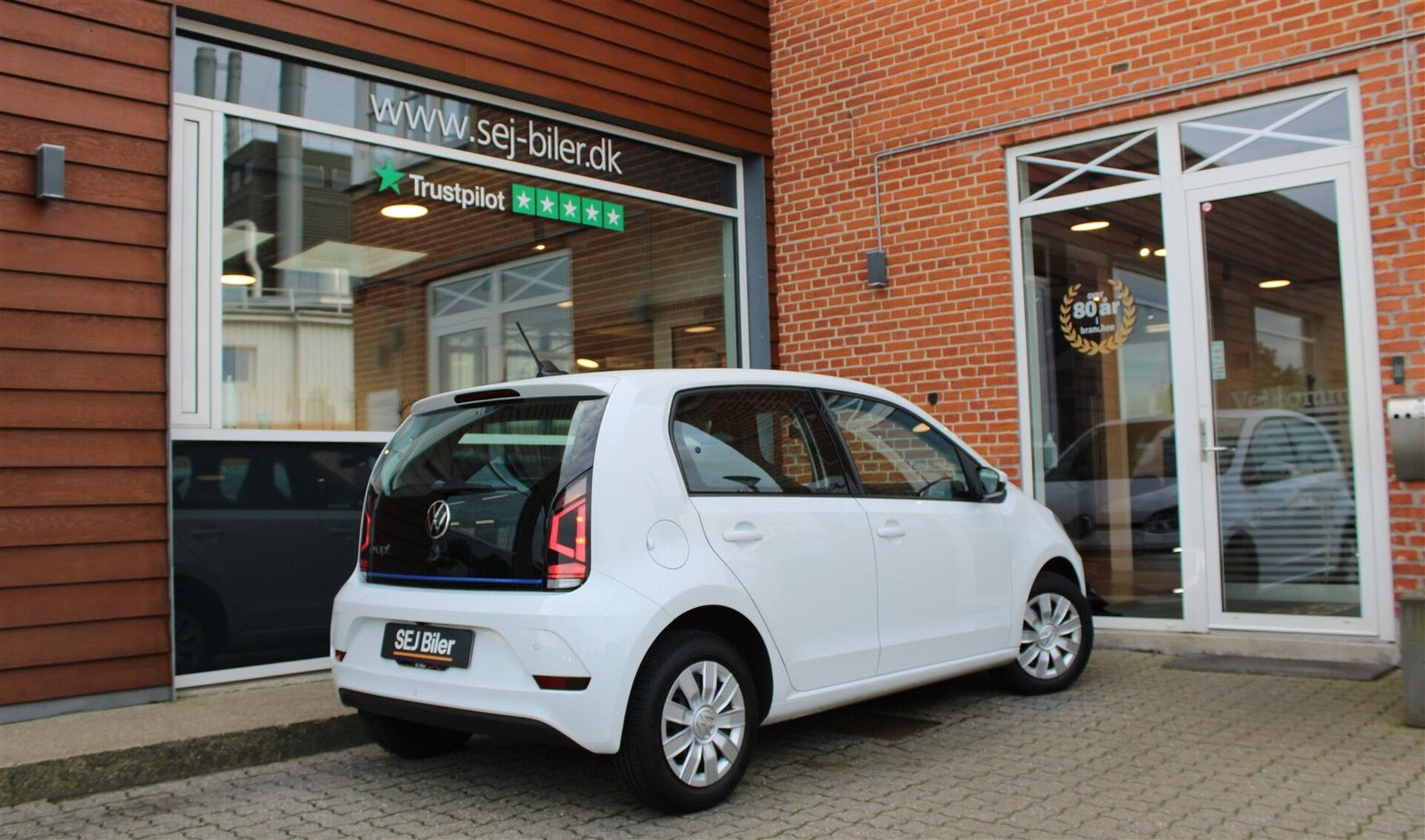 Hvid VW E-UP! fra 2021