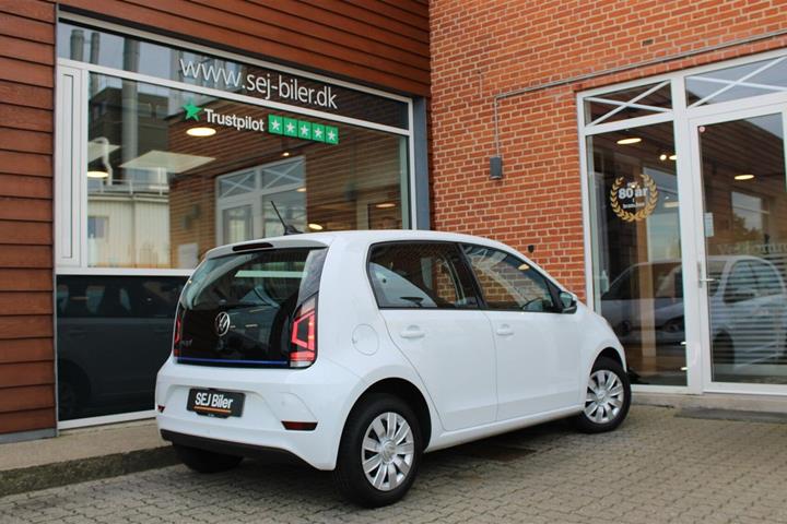 Hvid VW E-UP! fra 2021