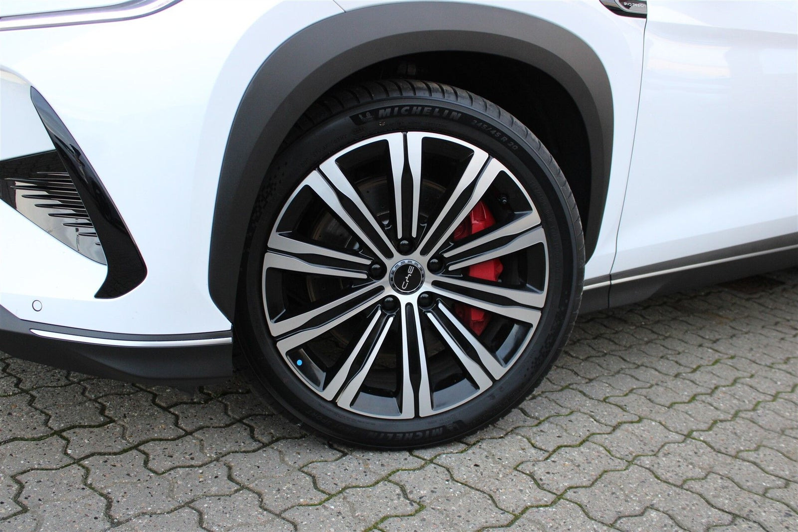 Hvid BYD Sealion 7 fra 2024