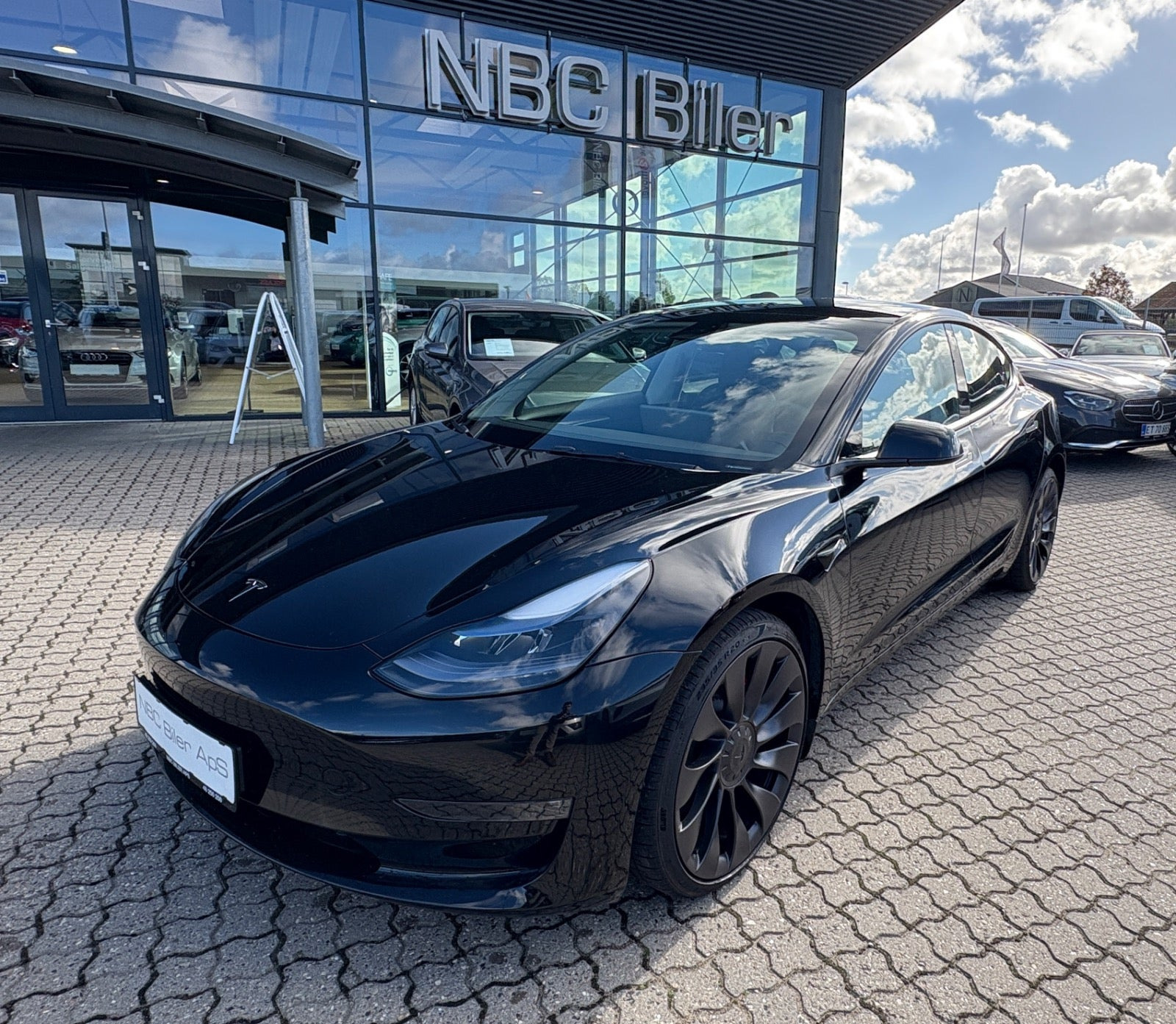 Tesla Model 3 Performance AWD
