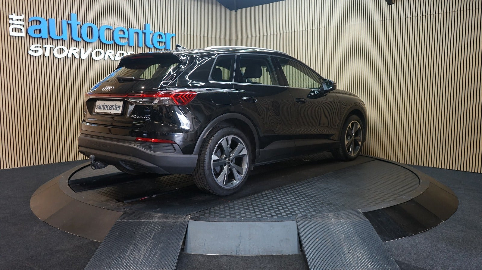Sort Audi Q4 e-tron fra 2023