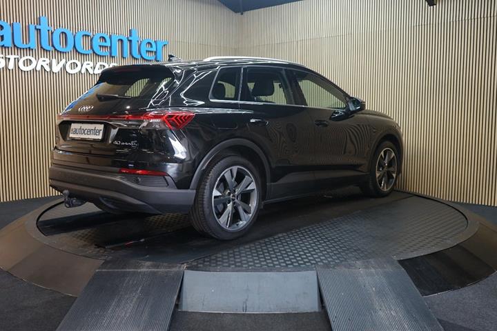 Sort Audi Q4 e-tron fra 2023