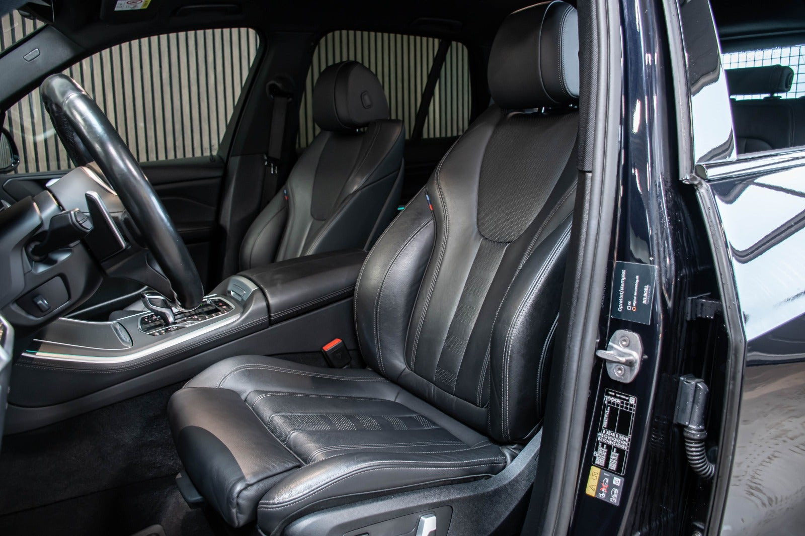 Sort BMW X5 fra 2020