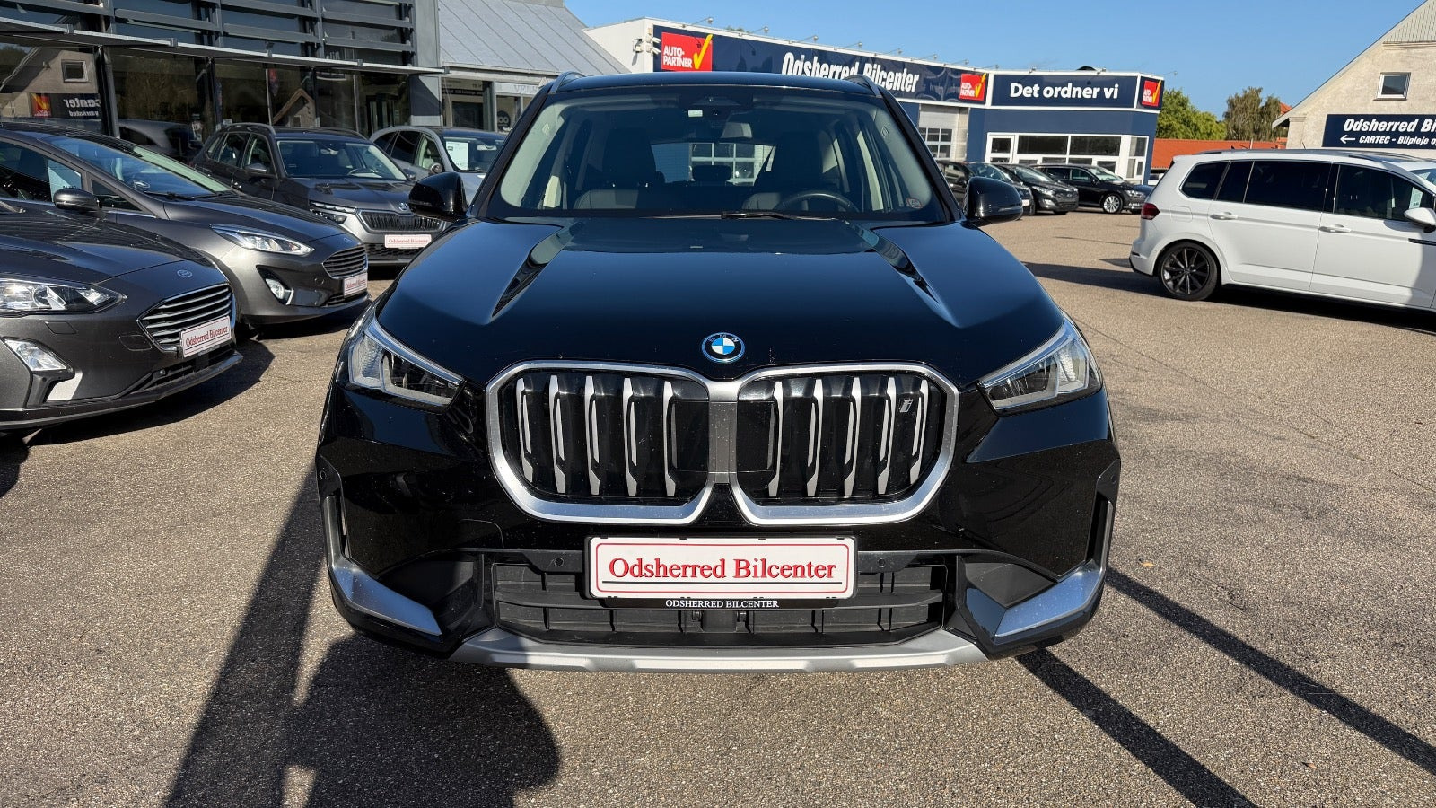 Sort BMW iX1 fra 2022