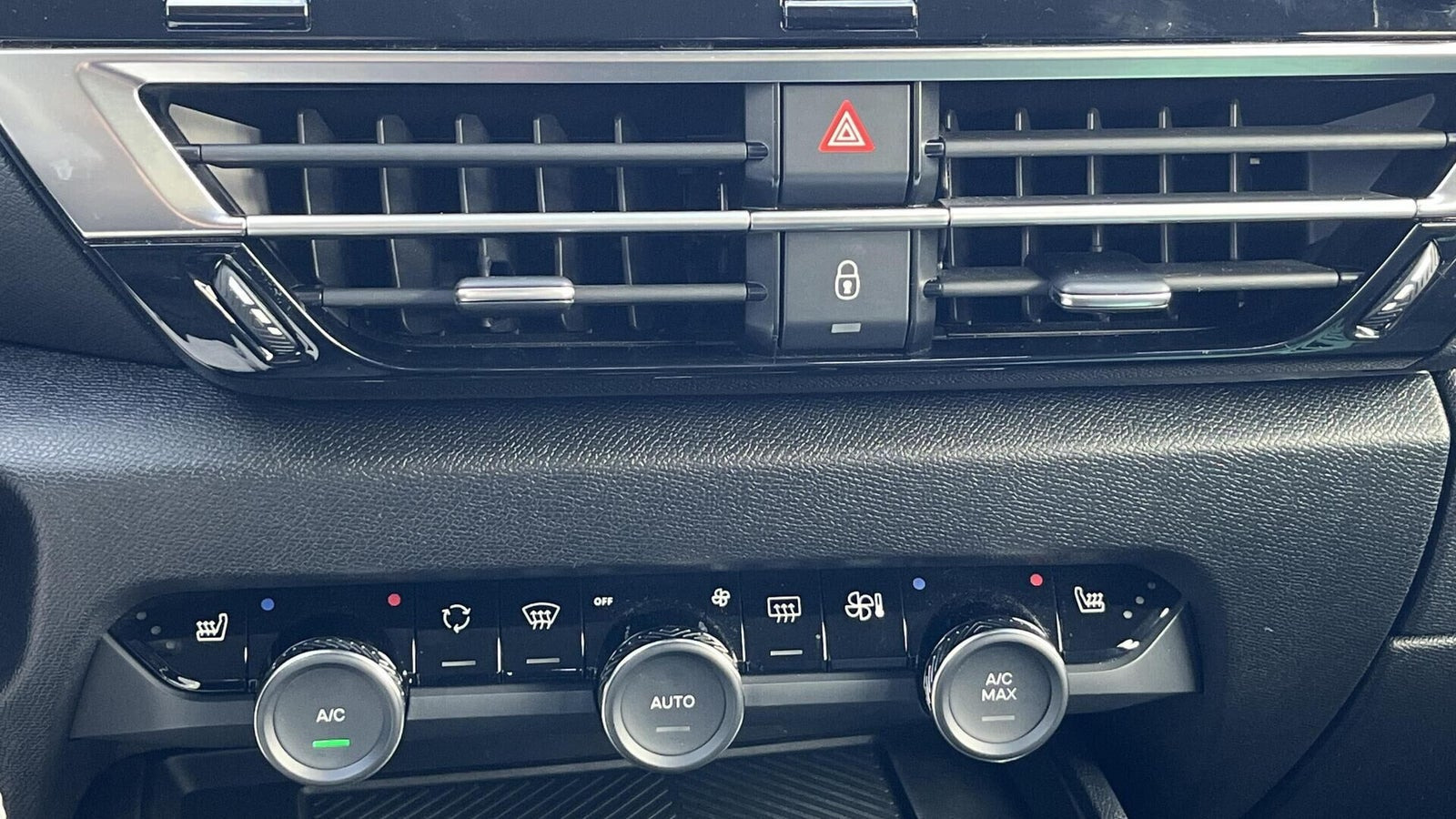 Hvid Citroën ë-C4 fra 2023