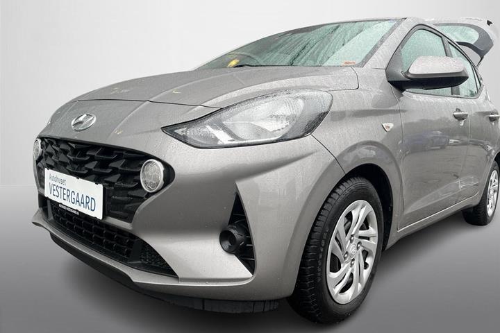 Grå Hyundai i10 fra 2022