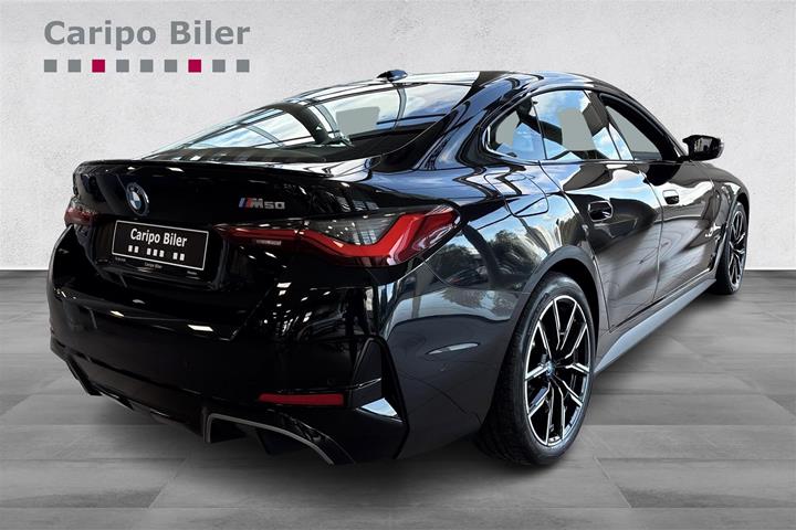 Sort BMW i4 fra 2023