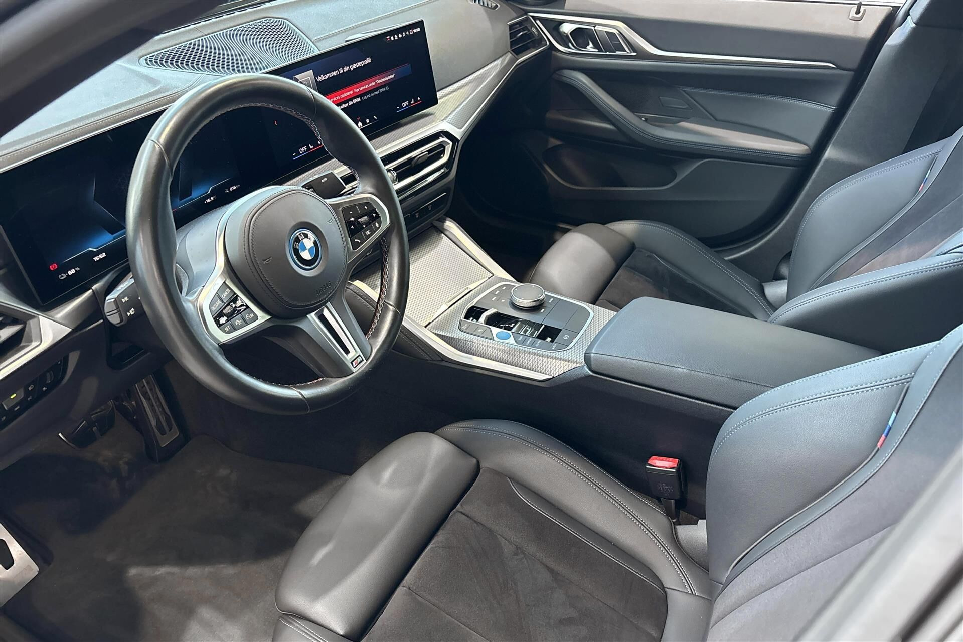 Sort BMW i4 fra 2023