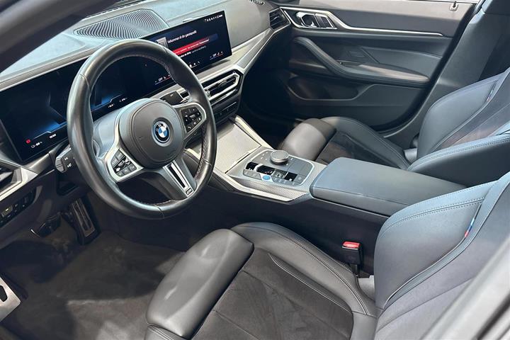Sort BMW i4 fra 2023