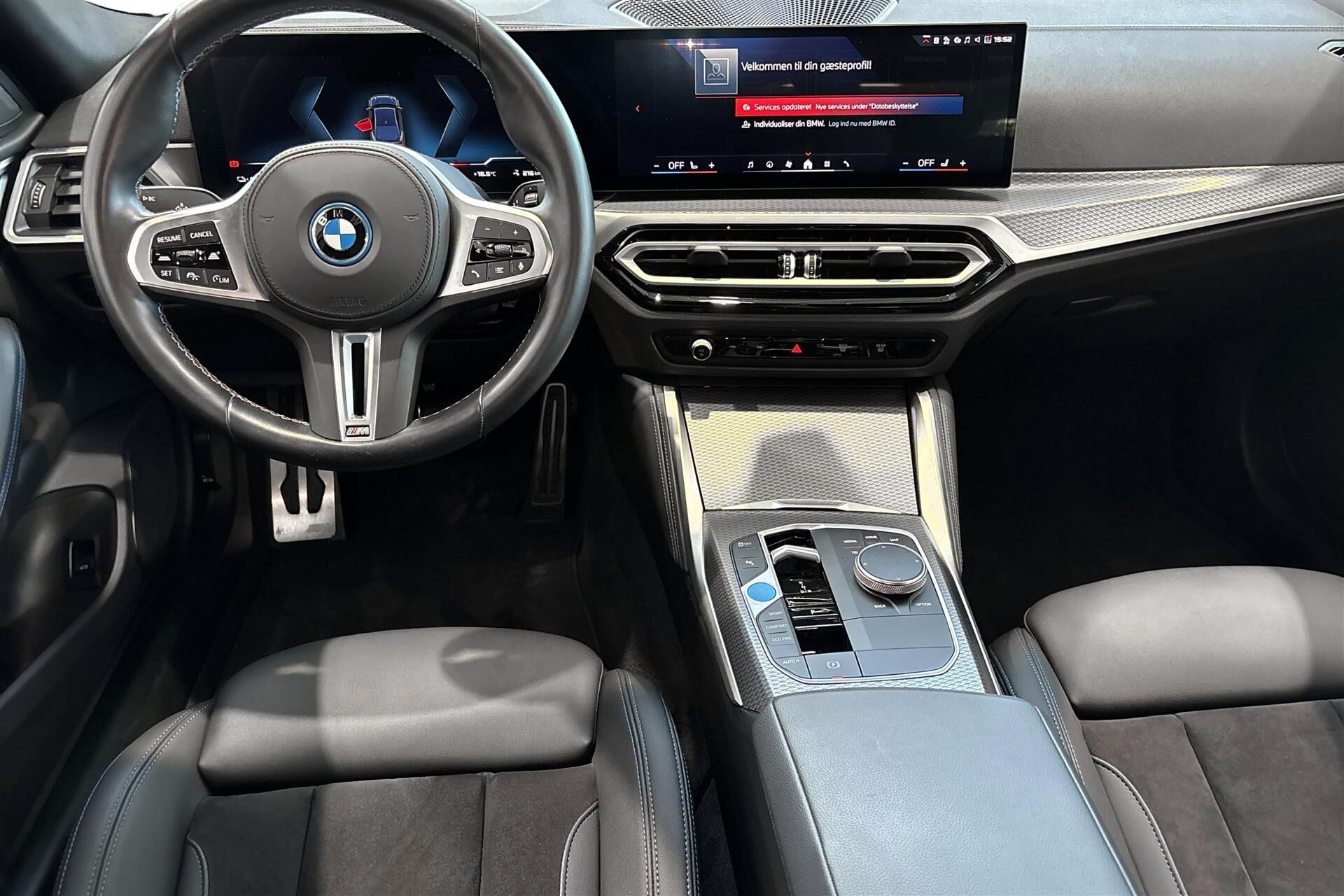 Sort BMW i4 fra 2023