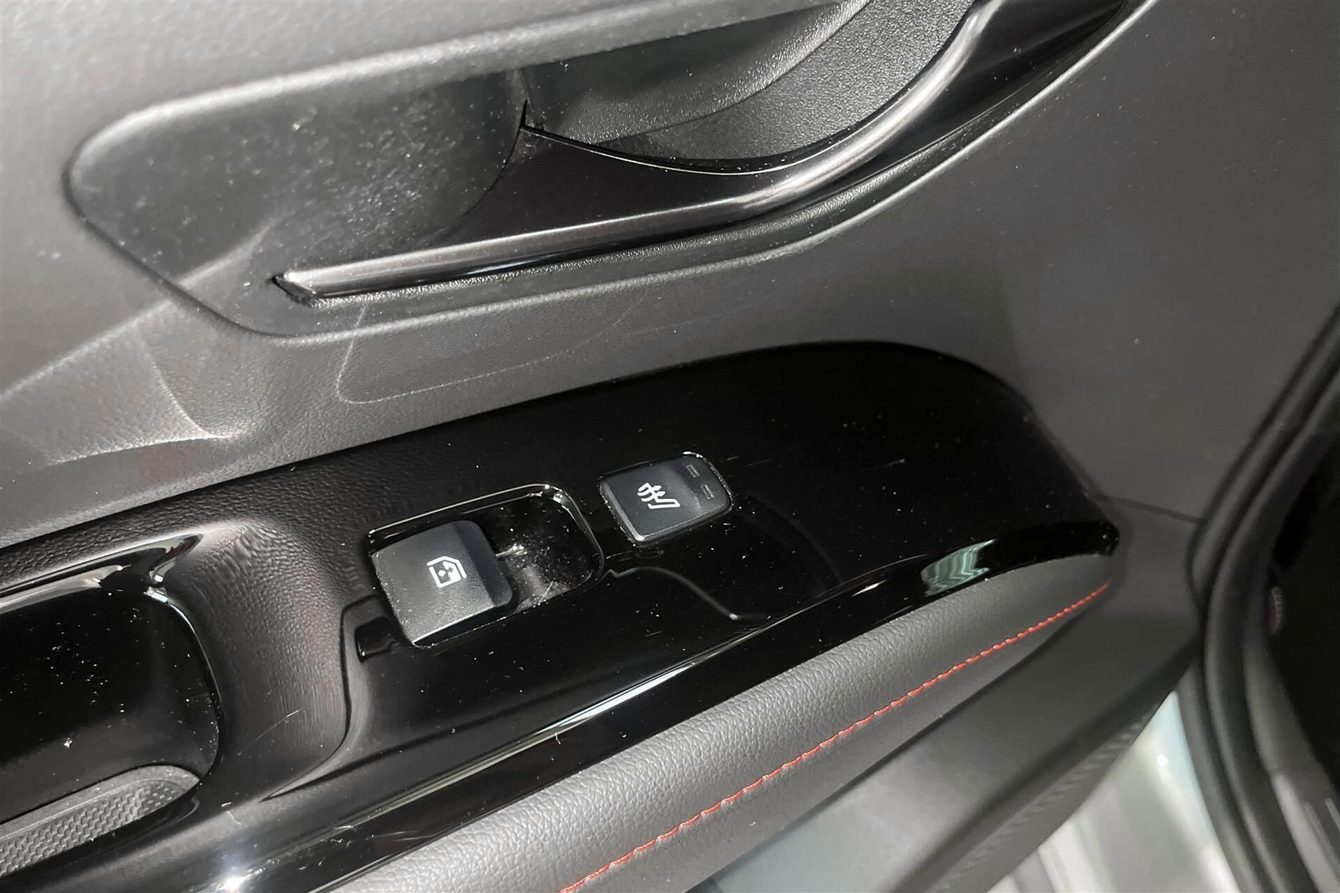 Sølv Hyundai Tucson fra 2023