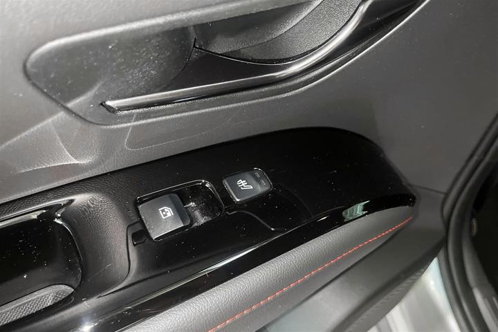 Sølv Hyundai Tucson fra 2023