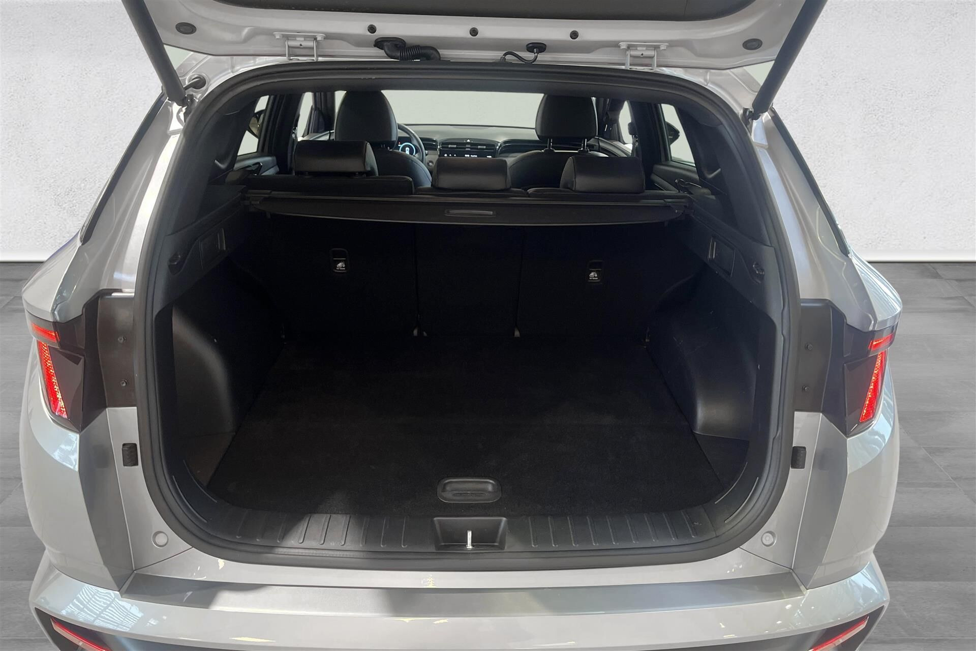 Sølv Hyundai Tucson fra 2023