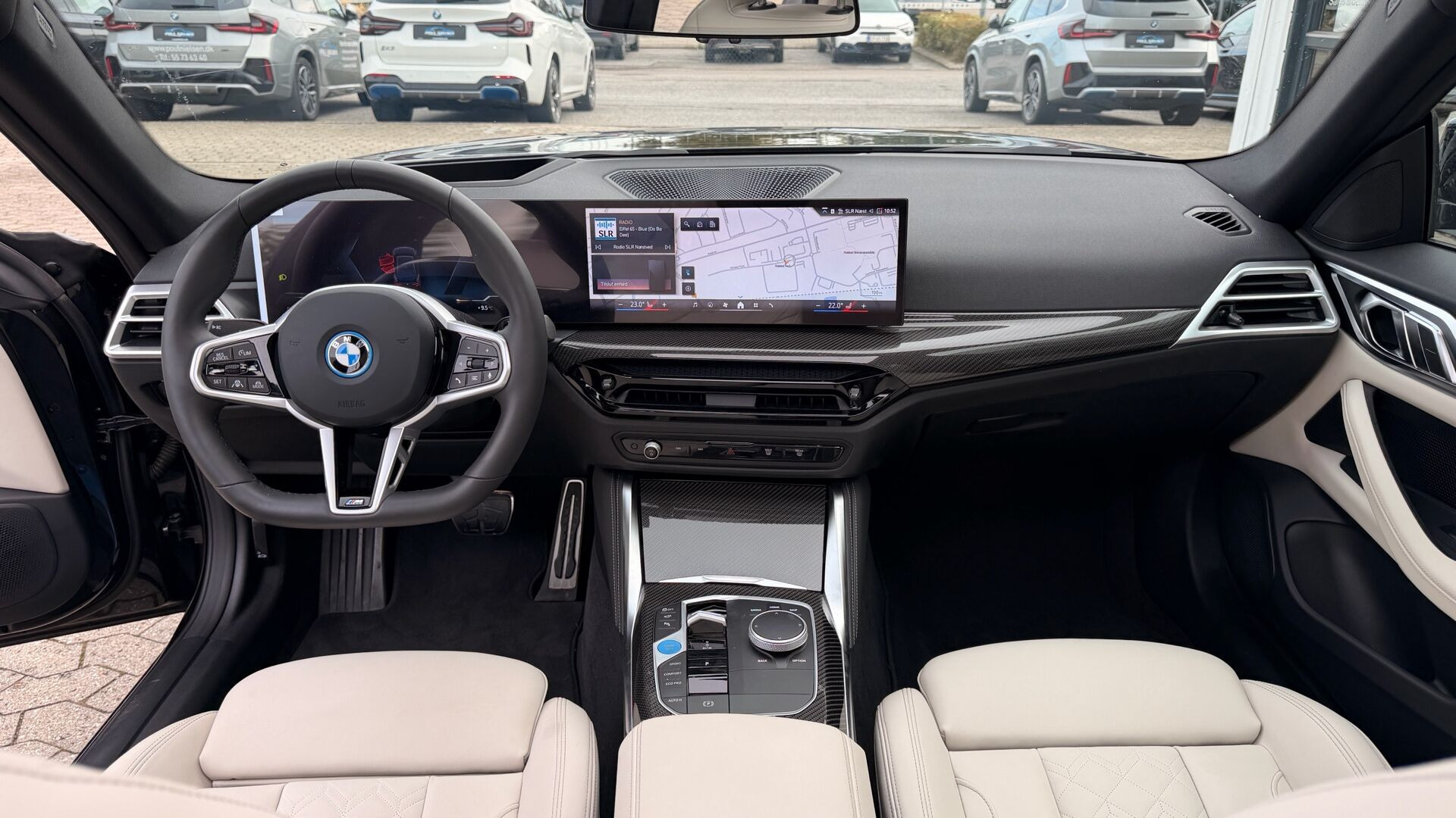 Sort BMW i4 fra 2025