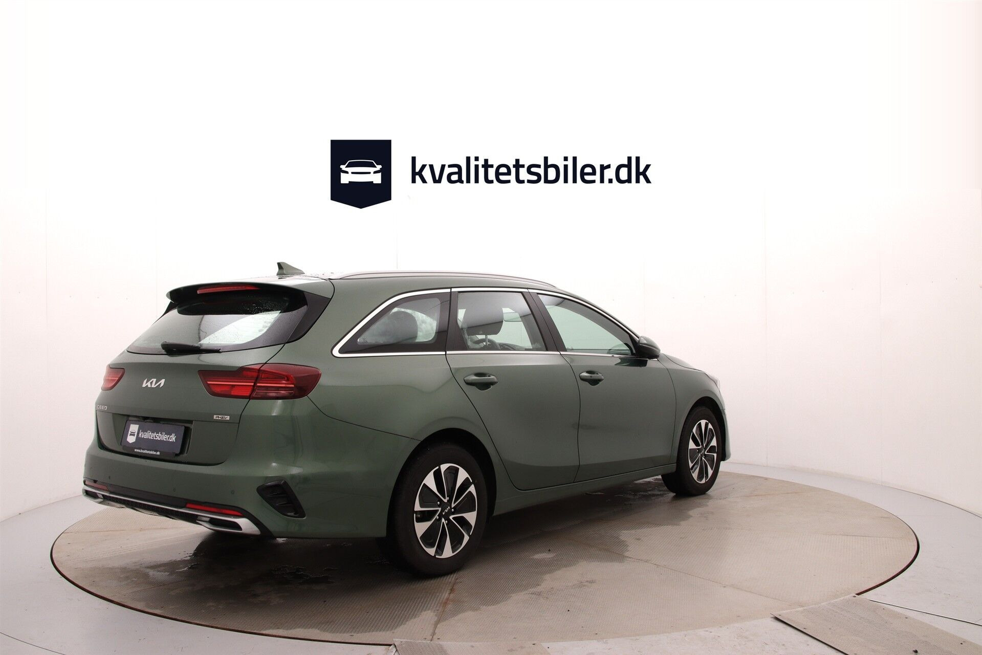 Grøn Kia Ceed fra 2023