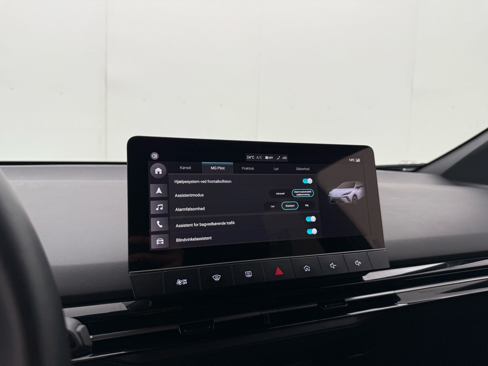 Grå MG MG4 Electric fra 2024