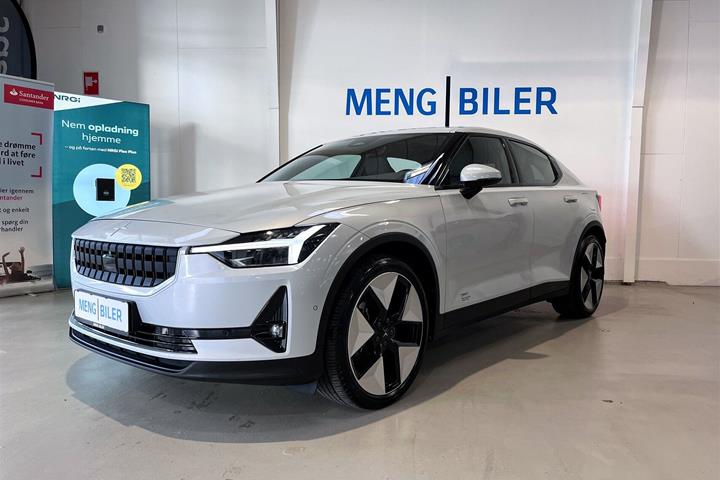 Hvid Polestar 2 fra 2023 set udefra