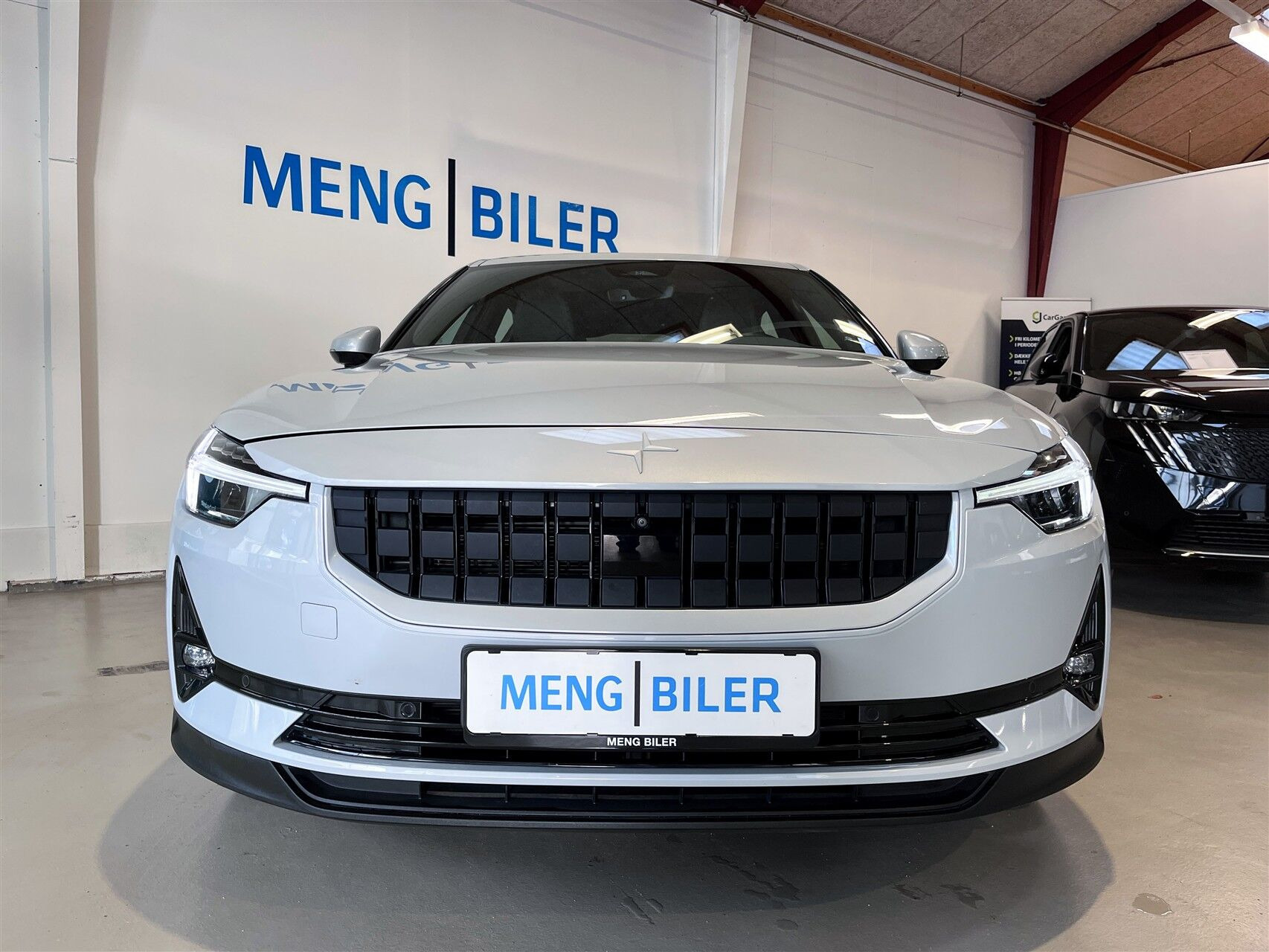Hvid Polestar 2 fra 2023