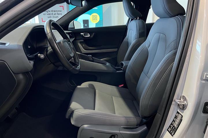Hvid Polestar 2 fra 2023