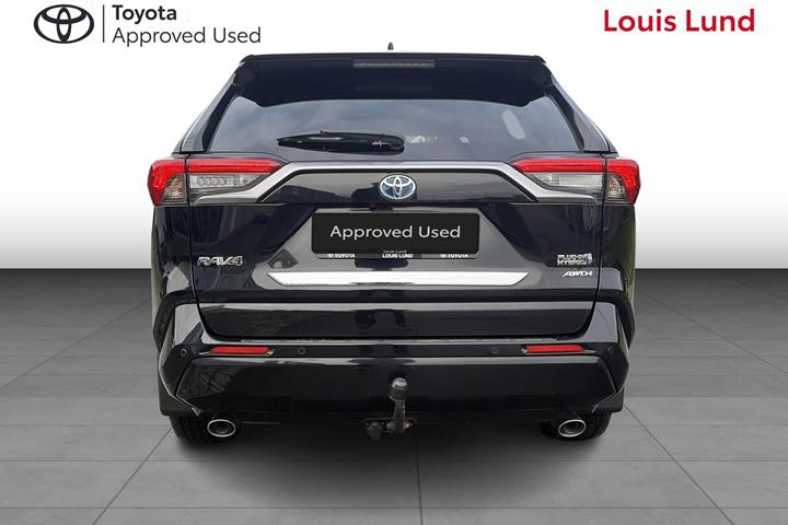 Sort Toyota RAV4 Plug-in fra 2021