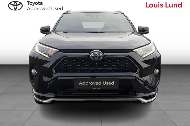 Sort Toyota RAV4 Plug-in fra 2021