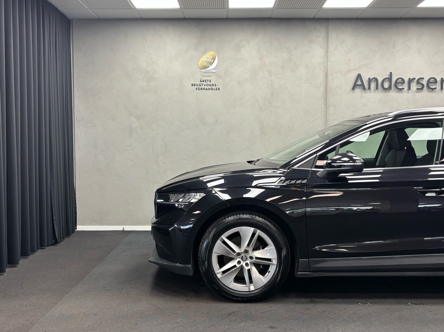 Sort Skoda Enyaq fra 2022