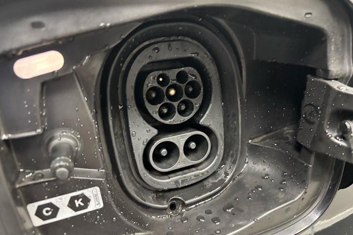 Sort Skoda Enyaq fra 2022