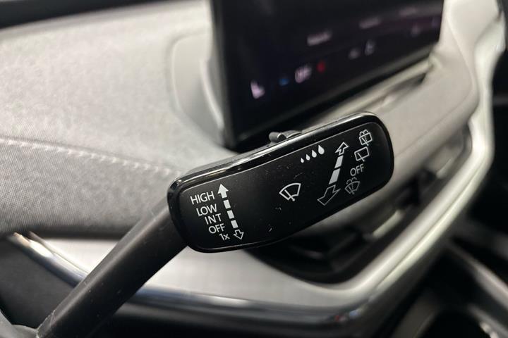 Sort Skoda Enyaq fra 2022