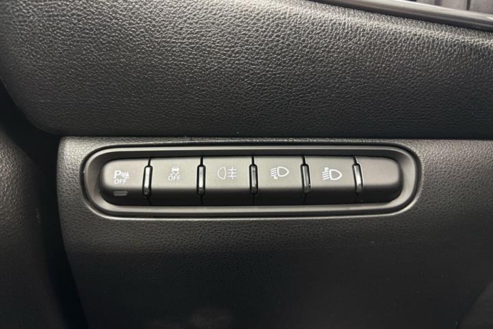 Grå Fiat 500e fra 2024