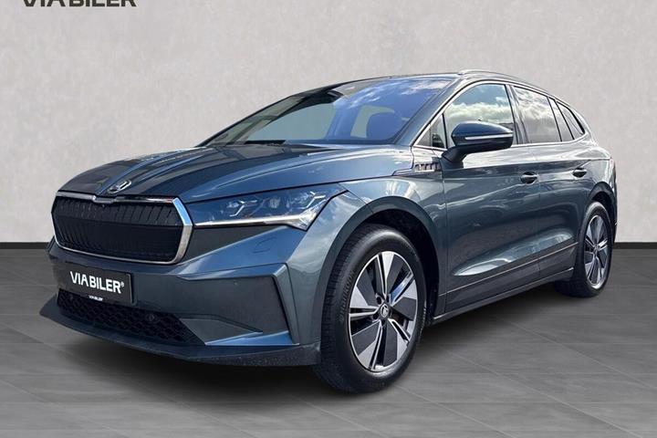 Grå Skoda Enyaq fra 2021