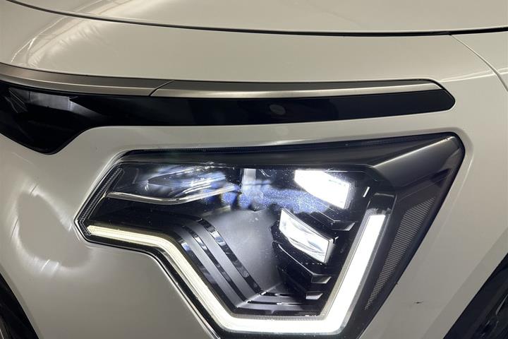 Hvid Kia Niro EV fra 2023