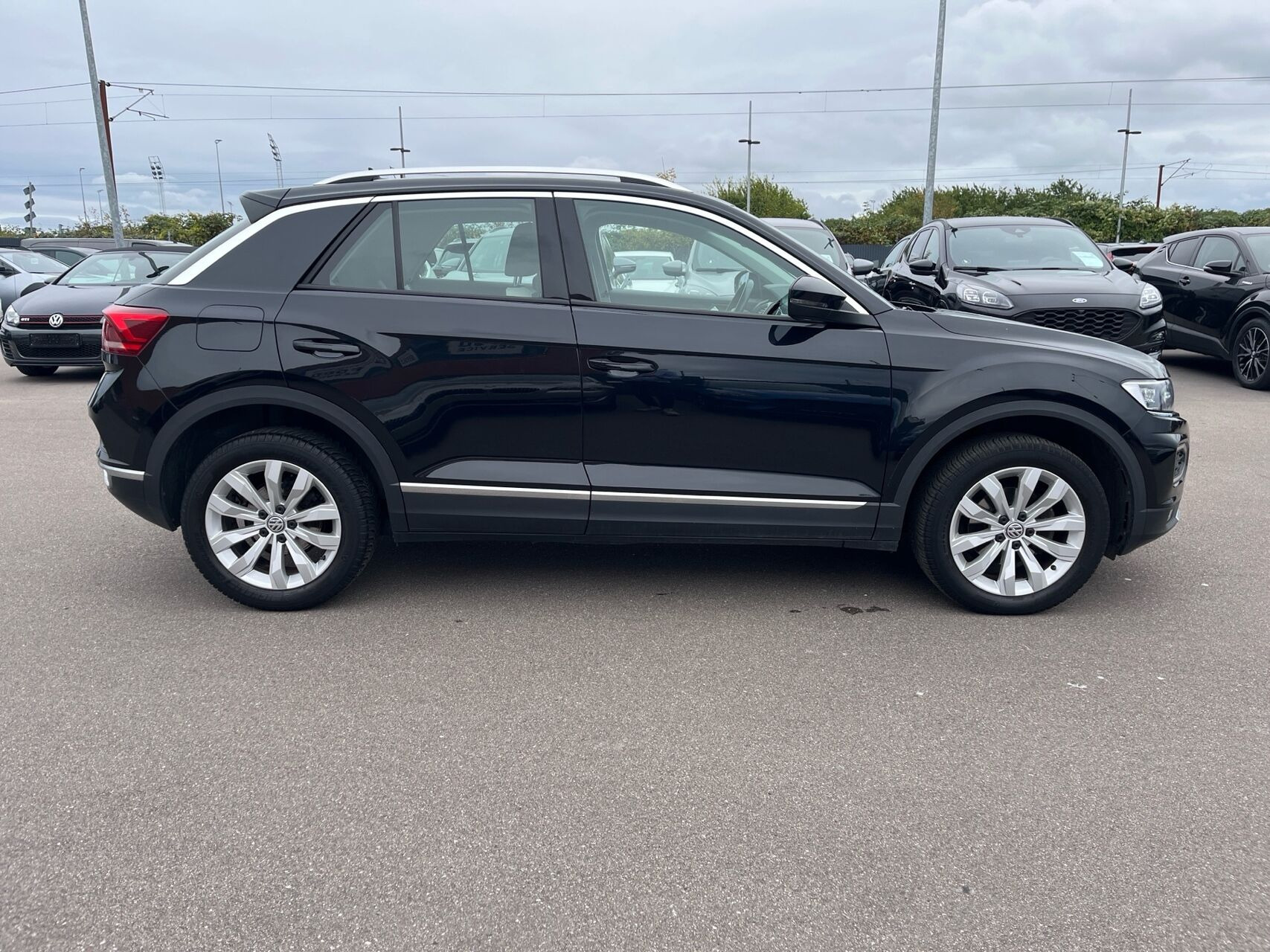Sort VW T-Roc fra 2019