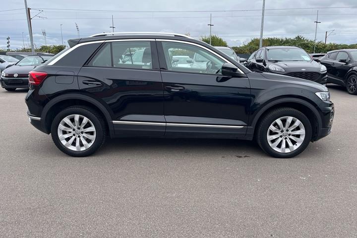 Sort VW T-Roc fra 2019